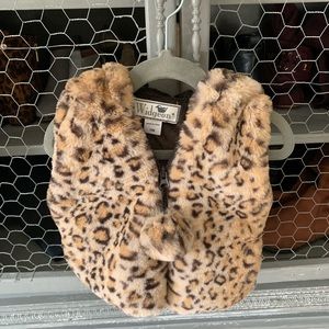 Leopard faux fur vest